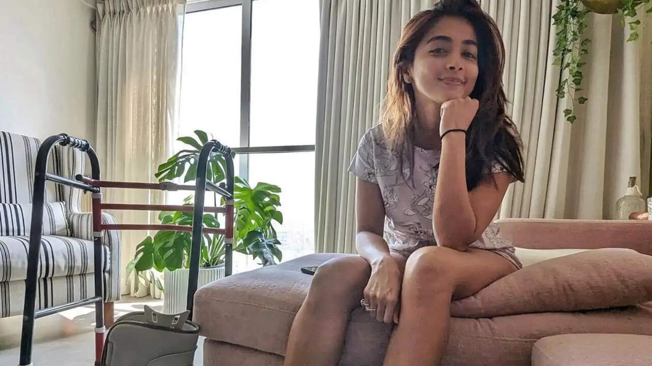 Pooja Hegde shares a glimpse of her recovery journey