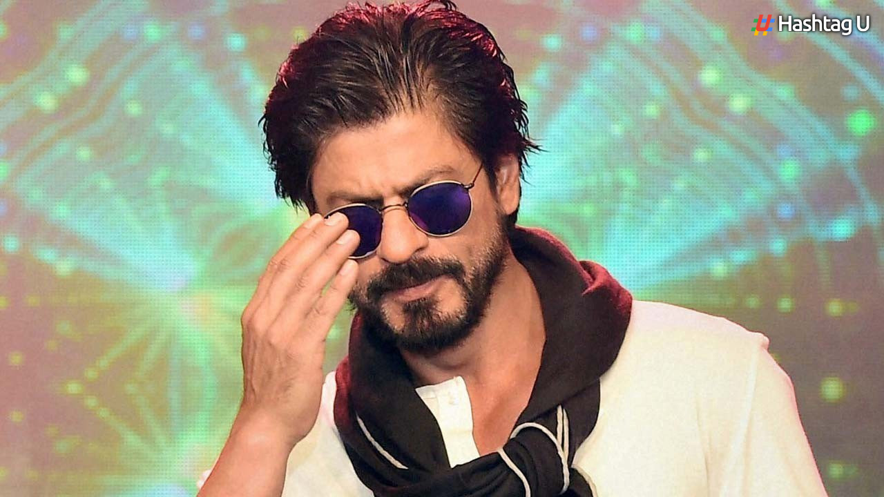 Shah Rukh Khan Handles Awkward Moment on ‘Kaun Banega Crorepati’ Like a Pro