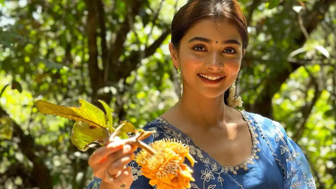 Pooja Hegde Gives A Sneak-peek Into Her 'quick' Mangalore Trip ...